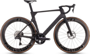 CUBE LITENING AERO C:68X RACE